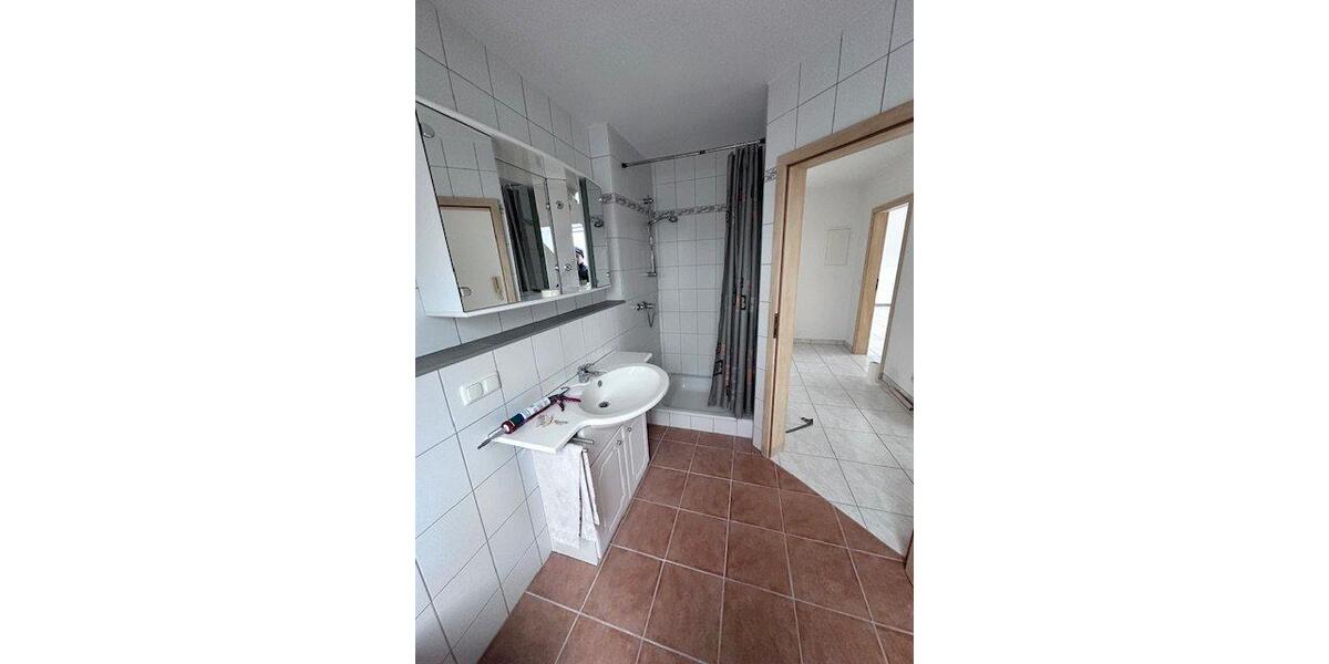 Dachgeschoßwohnung Hungen - 4 Zimmer, 104 m&sup2;, 900&euro; | Angebot:25977131