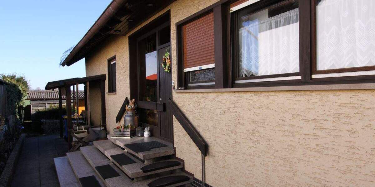 Mehrfamilienhaus, Wohnhaus Wölfersheim - 7 Zimmer, 195 m&sup2;, 399.000&euro; | Angebot:25738262