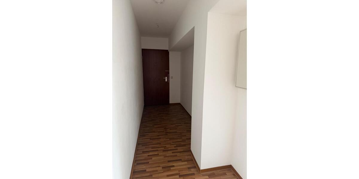 Etagenwohnung Gießen Wieseck - 2 Zimmer, 38 m&sup2;, 420&euro; | Angebot:25990428