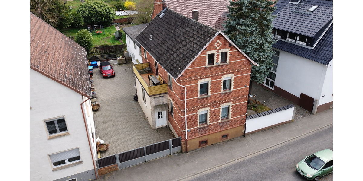 Einfamilienhaus Reichelsheim (Wetterau) - 8 Zimmer, 170 m&sup2;, 249.000&euro; | Angebot:26089127