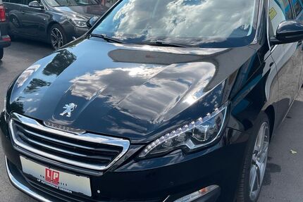 Peugeot 308 201.780 km 6.990 &euro; Giessen 35394