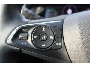 Opel Grandland Elegance Plug-in-Hybrid 52.650 km 22.990 &euro; Bad Endbach 35080