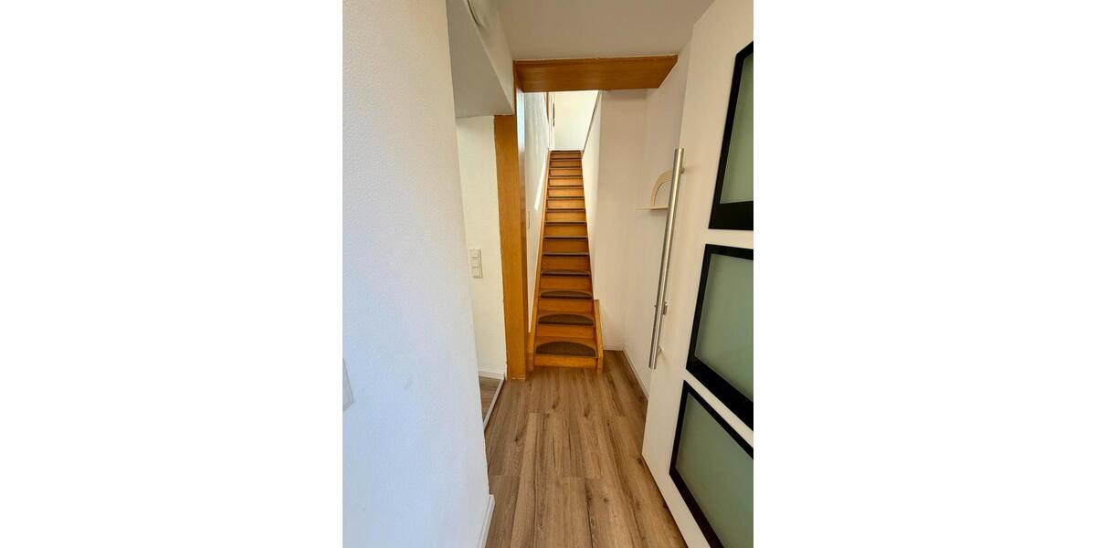 Etagenwohnung Weimar (Lahn) - 1 Zimmer, 40 m&sup2;, 1.000&euro; | Angebot:25843445