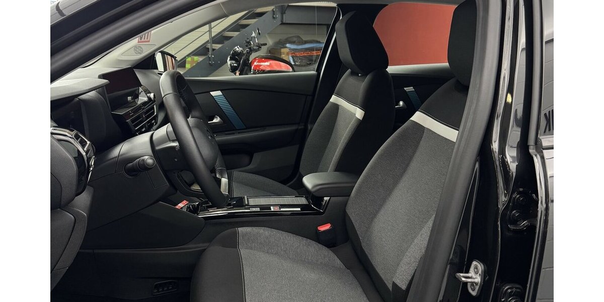 Citroen C4 e- 136 Feel 50KWh SHZ Batteriezertifikat 39.100 km 15.220 &euro; Lich 35423