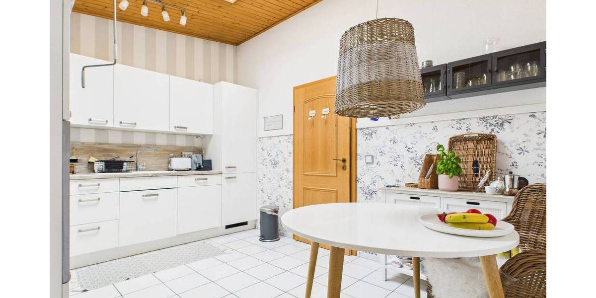 Mehrfamilienhaus, Wohnhaus Ehringshausen Dillheim - 6 Zimmer, 164 m&sup2;, 298.000&euro; | Angebot:25780714