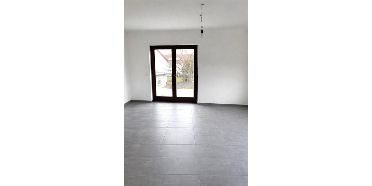 Erdgeschoßwohnung Amöneburg - 4 Zimmer, 126 m&sup2;, 1.650&euro; | Angebot:25525859