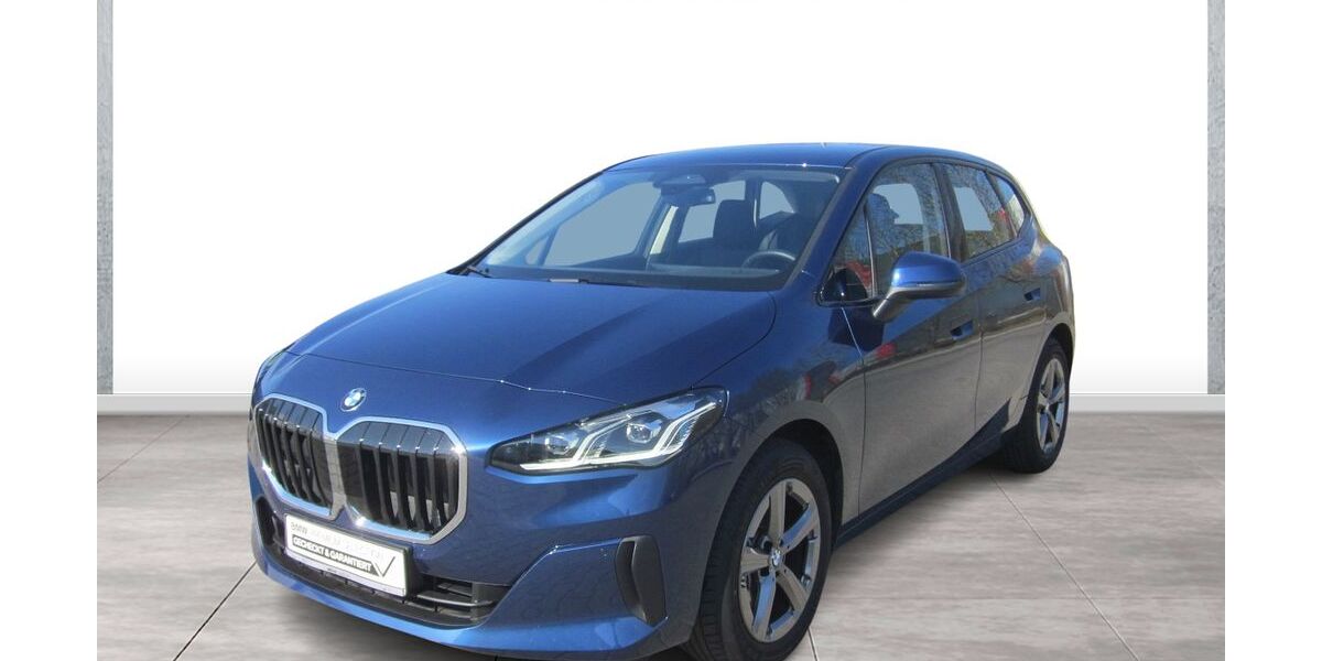 BMW 220 Active Tourer 3.000 km 30.690 &euro; Wetzlar 35576