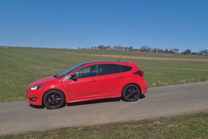 Ford Focus 82.500 km 11.300 &euro; Marburg 35039