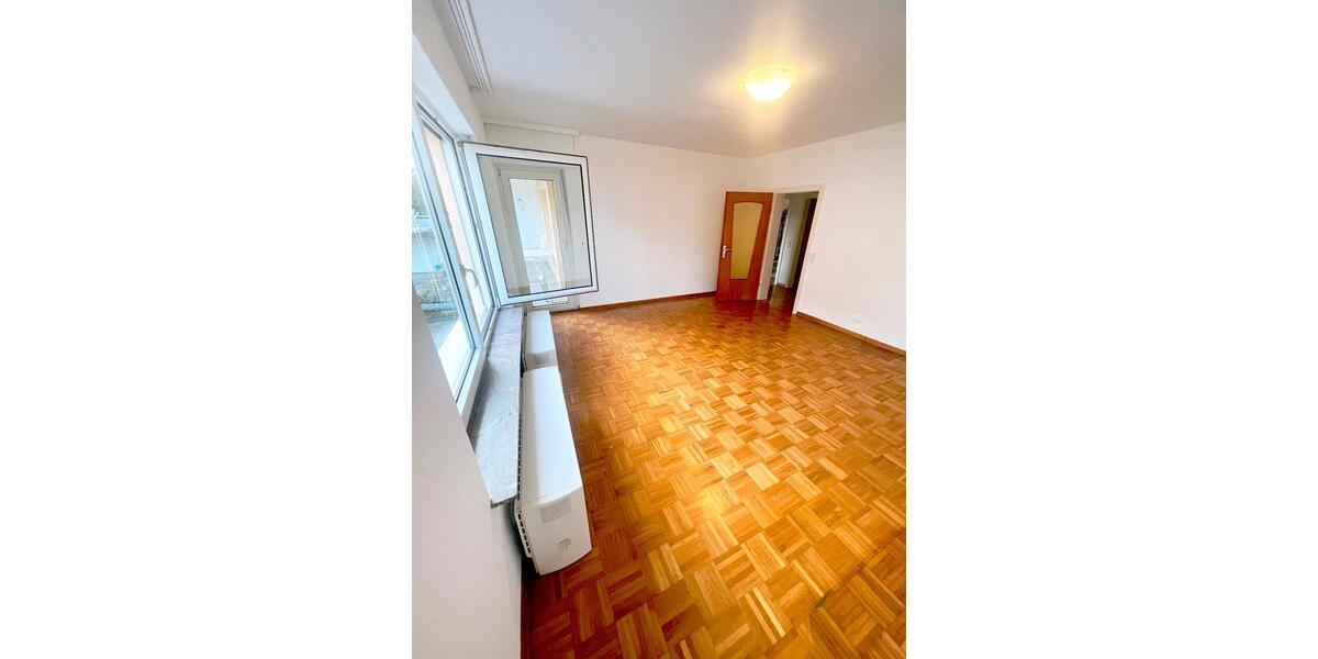 Etagenwohnung Buseck - 3 Zimmer, 75 m&sup2;, 790&euro; | Angebot:25843150