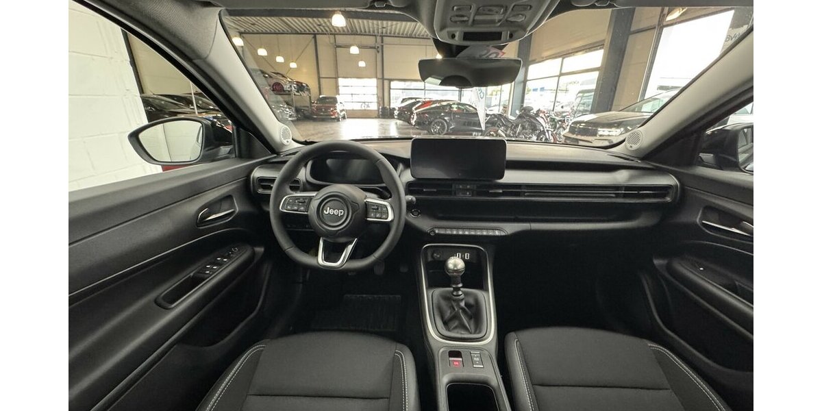 Jeep Avenger 1.2 Altitude Kamera JBL Soundsystem 27.213 km 17.740 &euro; Lich 35423