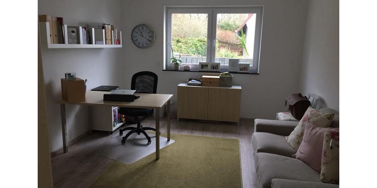 Erdgeschoßwohnung Wettenberg - 3 Zimmer, 120 m&sup2;, 1.490&euro; | Angebot:25840155