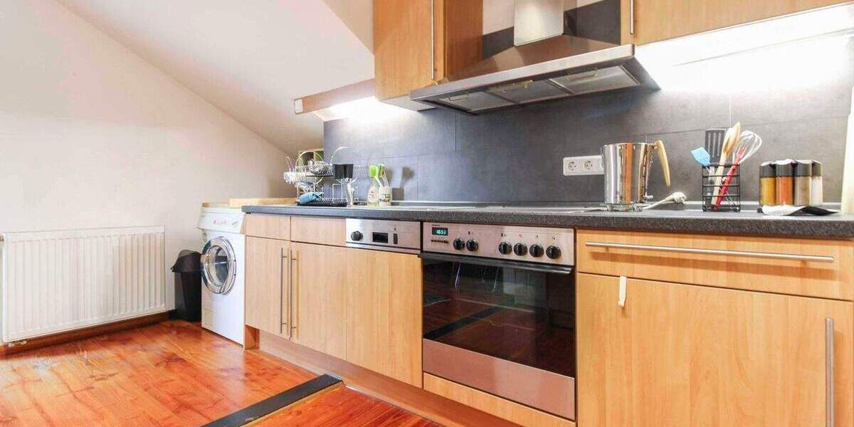 Einfamilienhaus Marburg Wehrshausen - 9 Zimmer, 307 m&sup2;, 998.000&euro; | Angebot:25717149