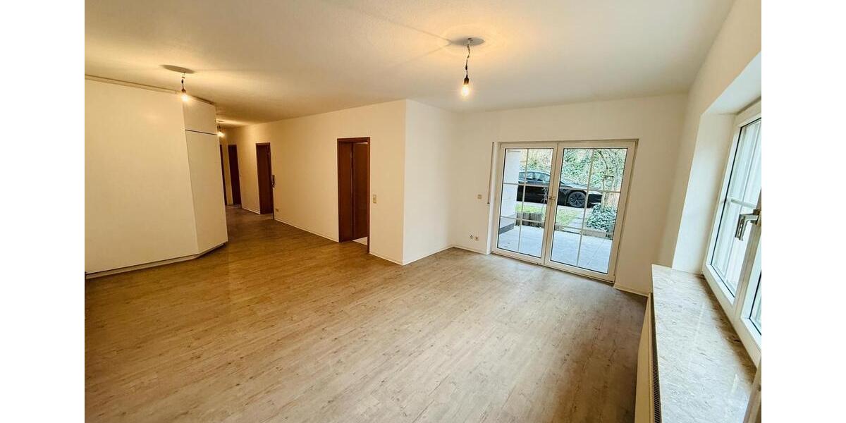 Etagenwohnung Solms - 3 Zimmer, 88 m&sup2;, 795&euro; | Angebot:26023553