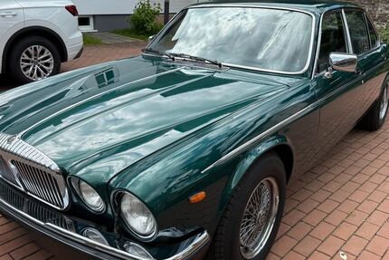 Jaguar XJ12 83.630 km 19.500 &euro; Laubach 35321