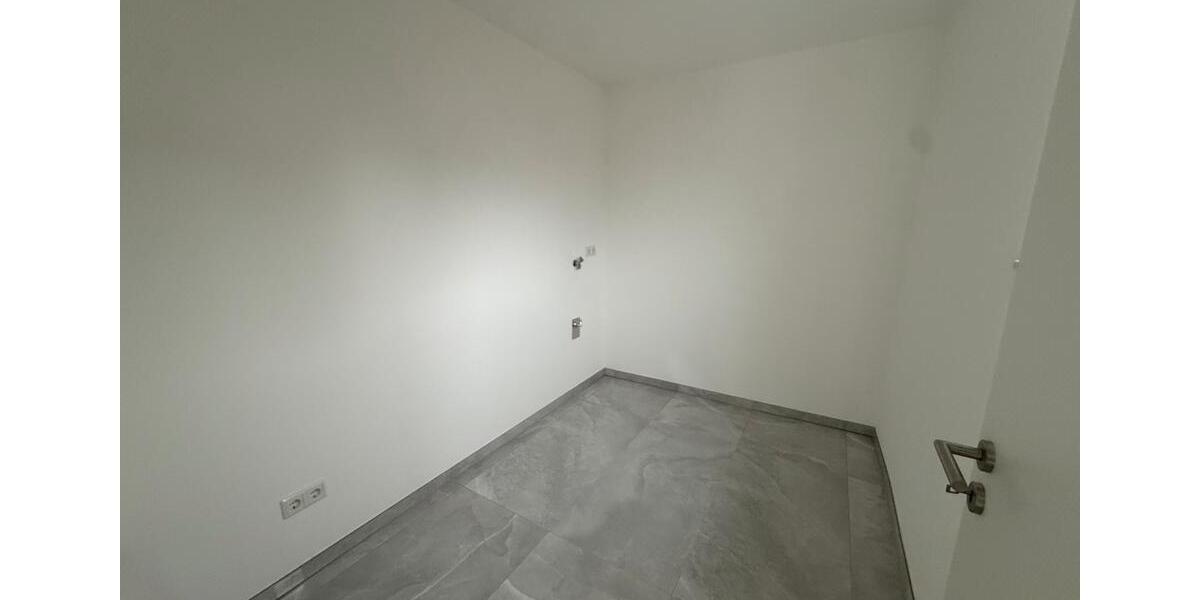 Etagenwohnung Bad Nauheim - 2 Zimmer, 70 m&sup2;, 1.200&euro; | Angebot:26039778