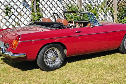 MG B 121.000 km 20.000 &euro; Kirchvers 35102