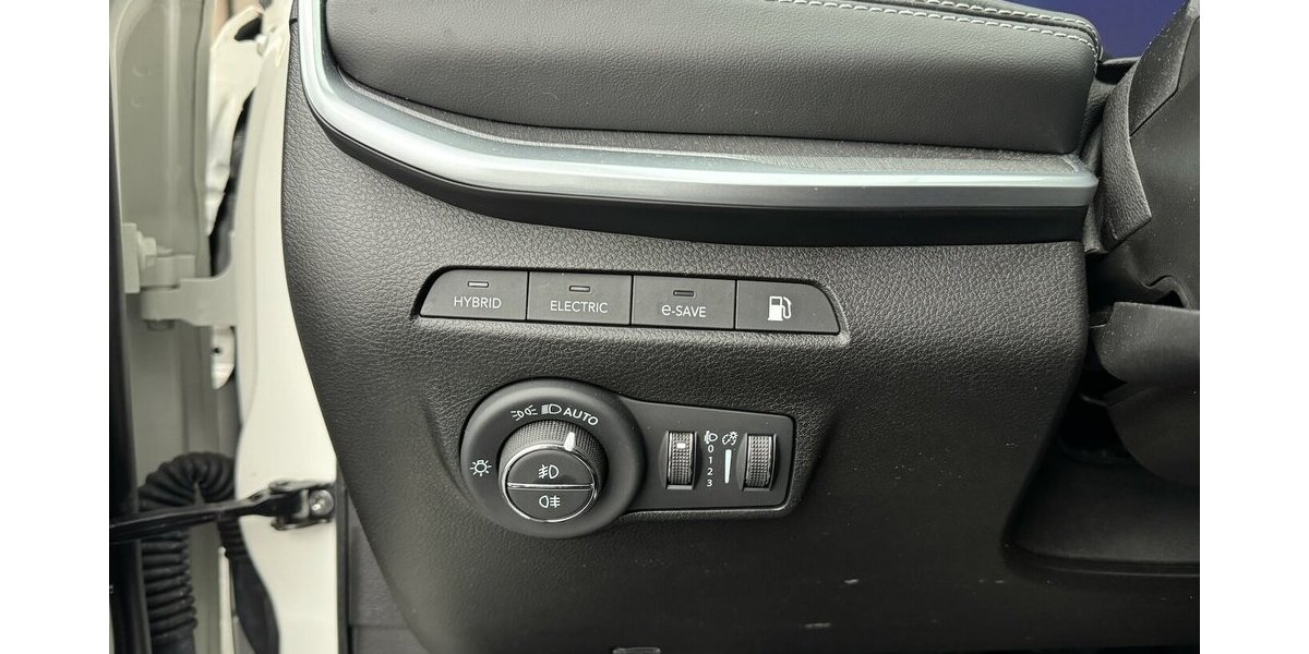 Jeep Compass S Plug-IN Hybrid 4WD 1.Hand Anhängerkplg 43.400 km 26.540 &euro; Lich 35423