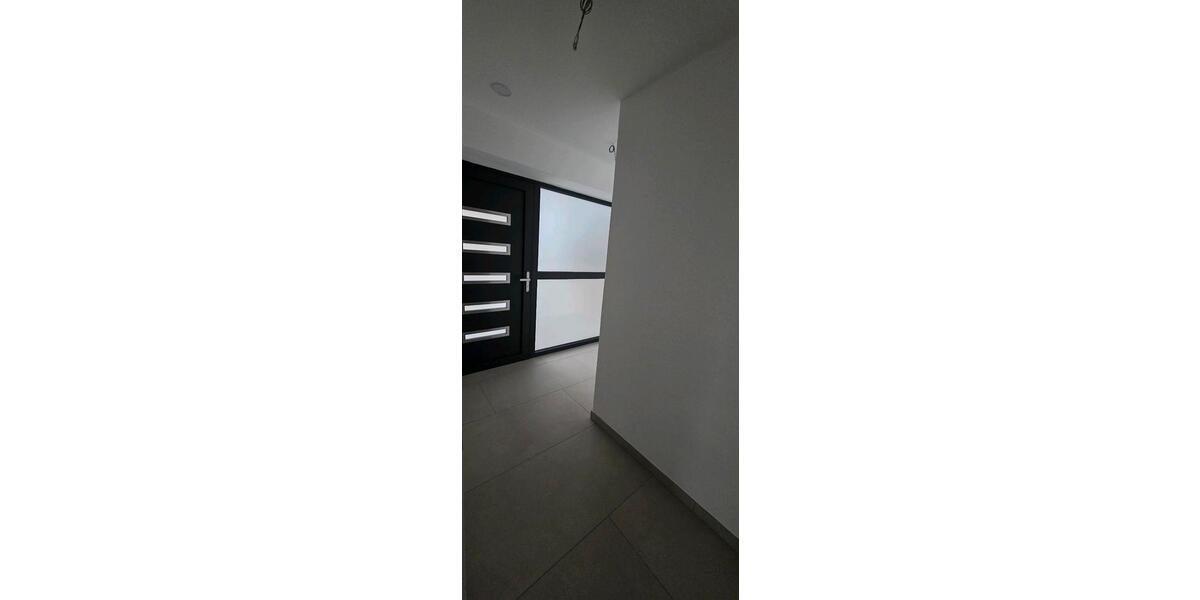 Erdgeschoßwohnung Biebertal - 3 Zimmer, 100 m&sup2;, 1.200&euro; | Angebot:25365790