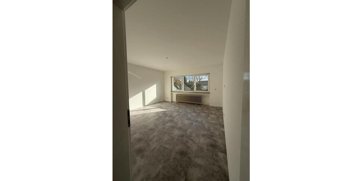 Etagenwohnung Gießen Wieseck - 4 Zimmer, 97 m&sup2;, 1.200&euro; | Angebot:26615133