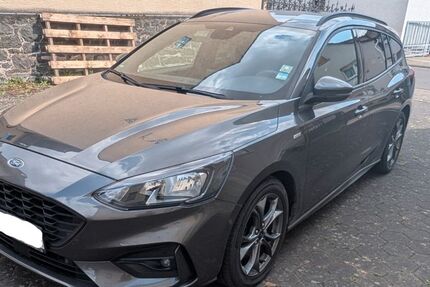 Ford Focus 105.000 km 13.599 &euro; Hungen 35410