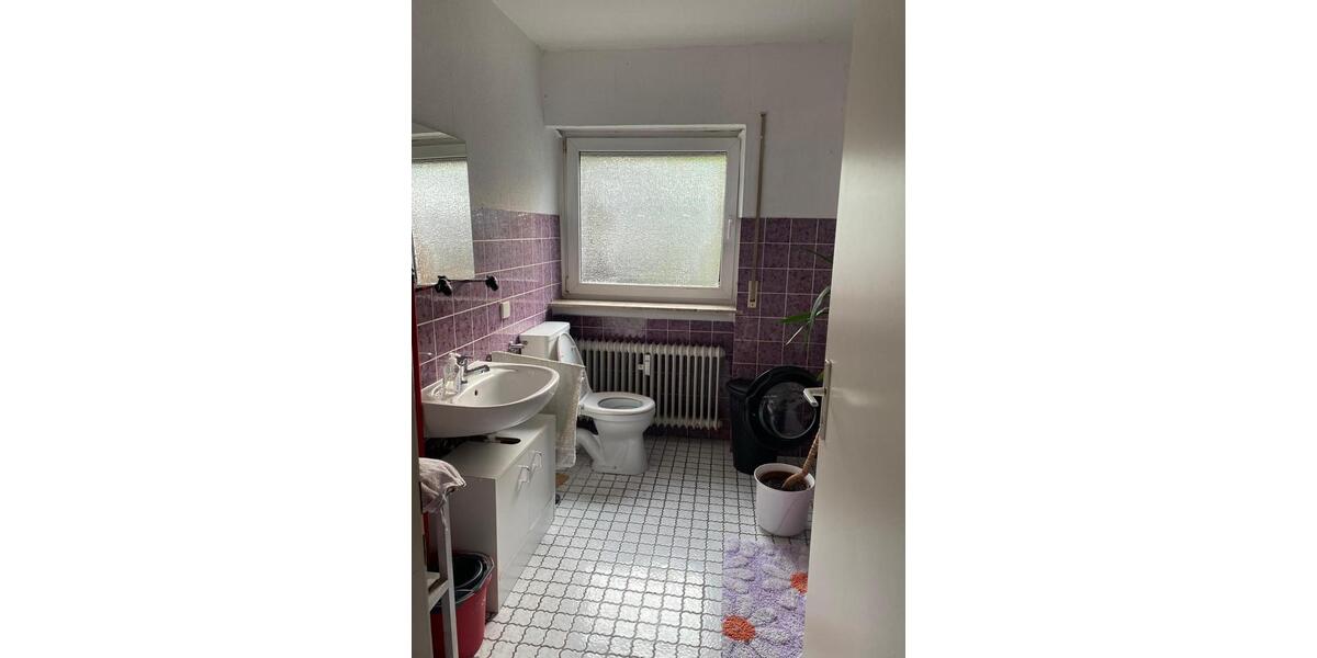 Hochparterre Marburg Marbach - 4 Zimmer, 109 m&sup2;, 452&euro; | Angebot:26660244