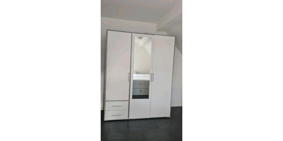 Dachgeschoßwohnung Wetzlar - 2 Zimmer, 40 m&sup2;, 800&euro; | Angebot:26692924