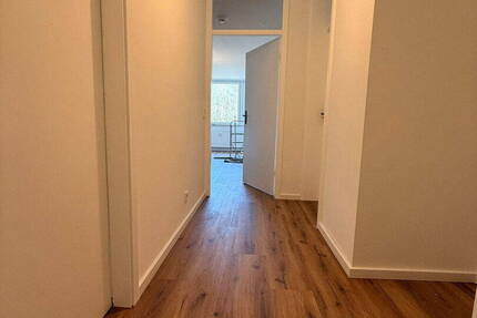 Wohnung Marburg Wehrda - 2 Zimmer, 60 m&sup2;, 1.090&euro; | Angebot:26002020