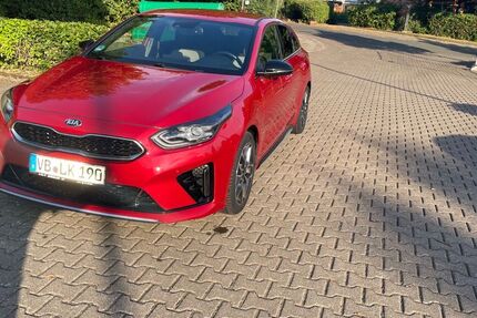 Kia pro ceed / ProCeed 90.000 km 17.500 &euro; Homberg Ohm 35315