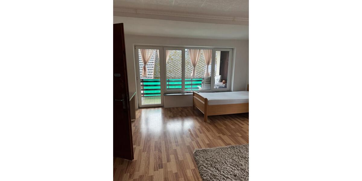 Etagenwohnung Bischoffen - 6 Zimmer, 120 m&sup2;, 1.000&euro; | Angebot:25856376