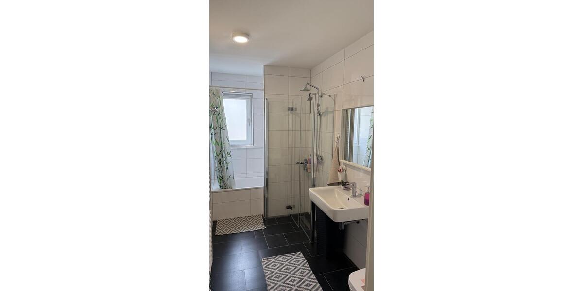 Terrassenwohnung Gießen - 3 Zimmer, 74 m&sup2;, 1.250&euro; | Angebot:26680424