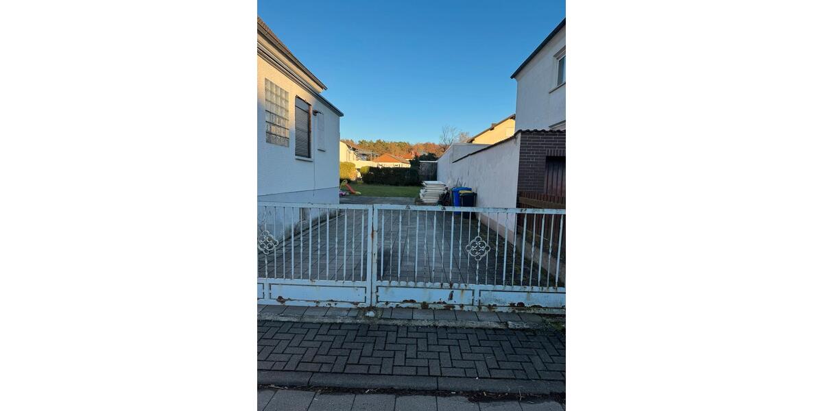 Einfamilienhaus Staufenberg - 2 Zimmer, 120 m&sup2;, 1.400&euro; | Angebot:25964506