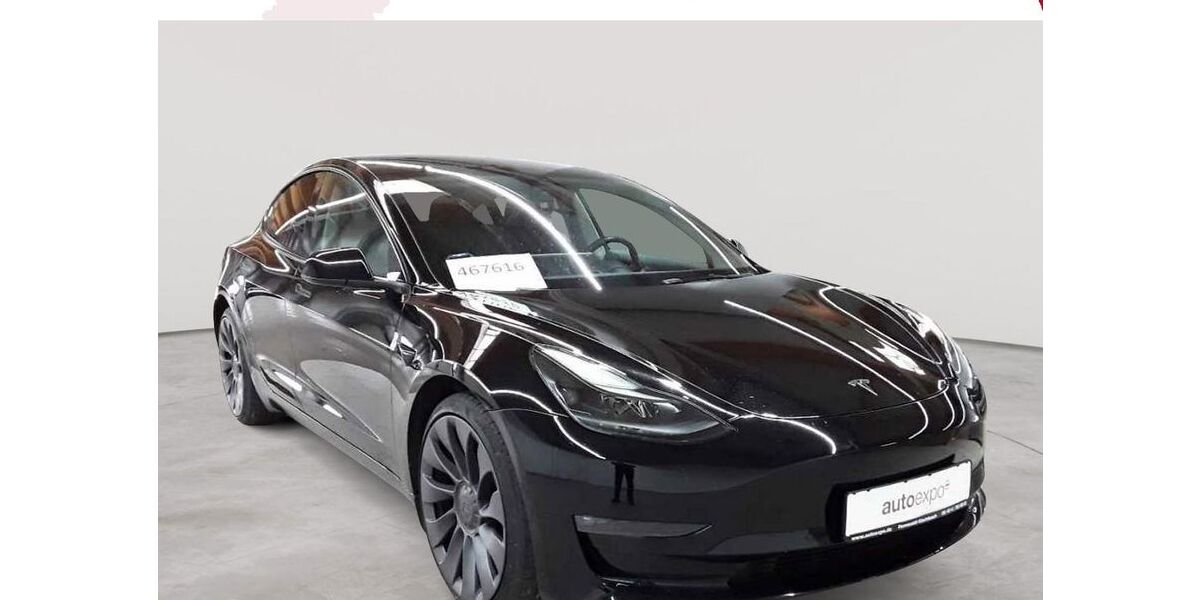 Tesla Model 3 80.618 km 26.489 &euro; Fernwald-Steinbach 35463