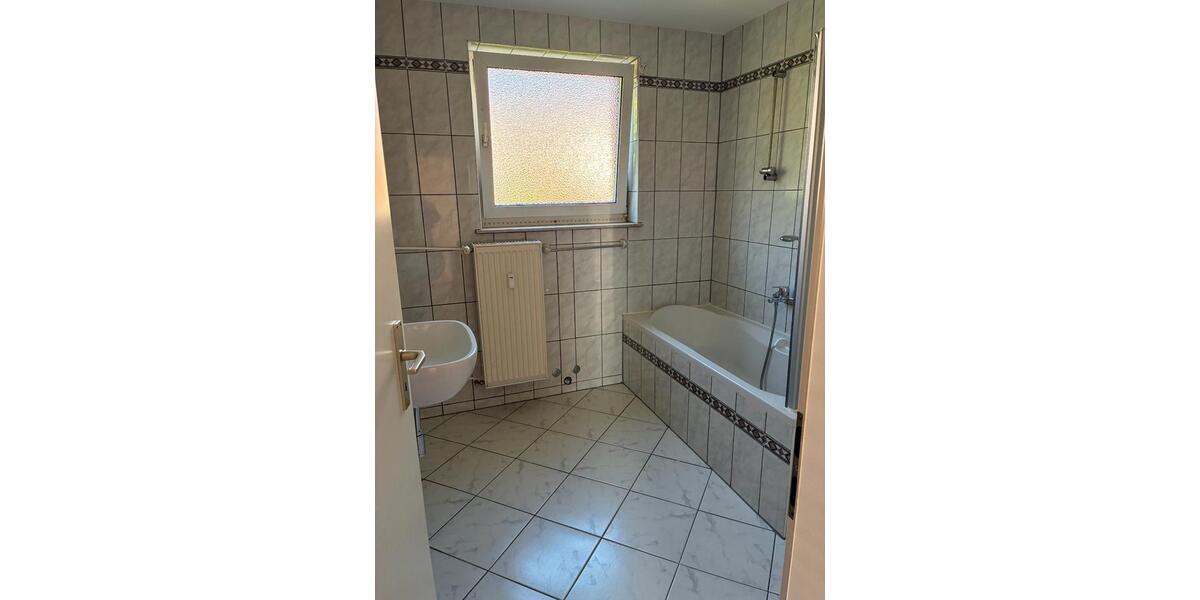 Etagenwohnung Marburg Biegenviertel - 4 Zimmer, 79 m&sup2;, 1.000&euro; | Angebot:26562130