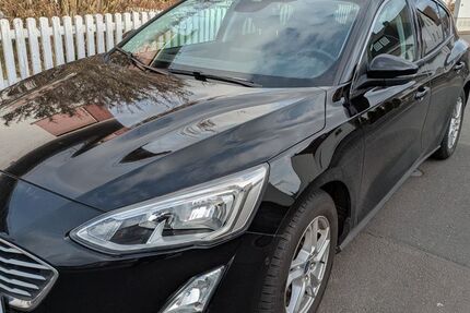 Ford Focus 85.000 km 9.900 &euro; Buseck 35418