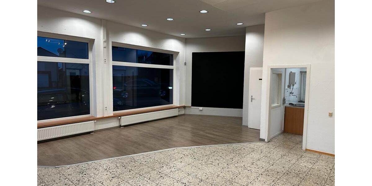 Gewerbeobjekt Ebsdorfergrund - 650&euro; | Angebot:25929401