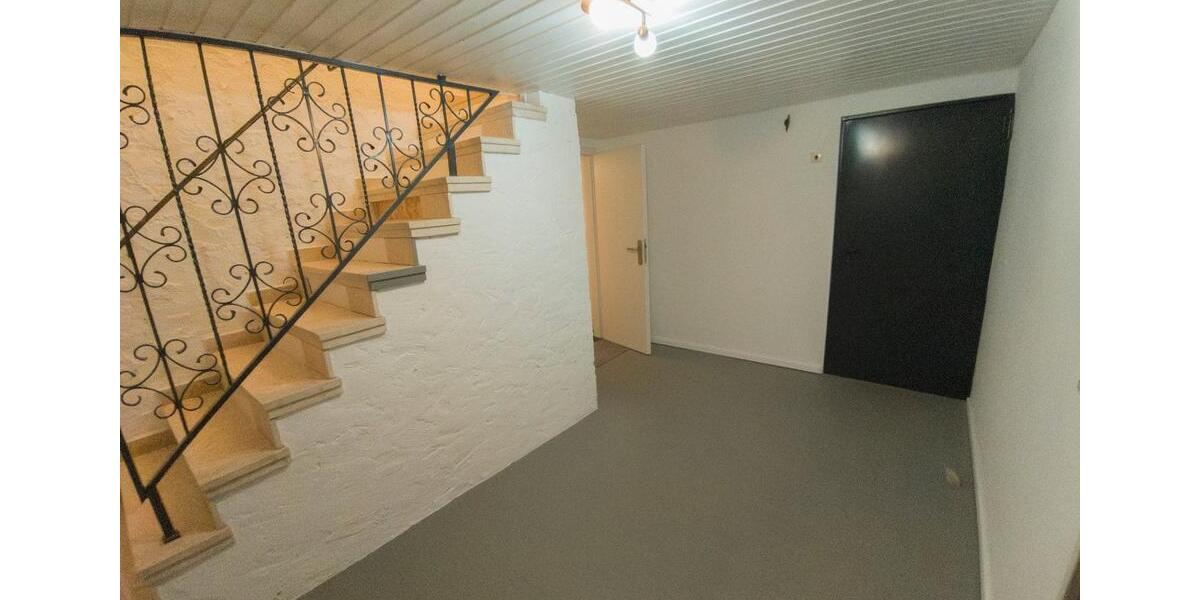 Bungalow Friedberg (Hessen) - 6 Zimmer, 147 m&sup2;, 575.000&euro; | Angebot:25350510