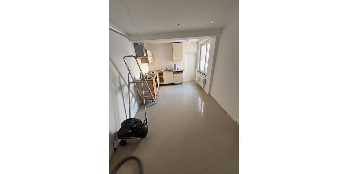 Einfamilienhaus Pohlheim - 3.5 Zimmer, 117 m&sup2;, 1.400&euro; | Angebot:25959822
