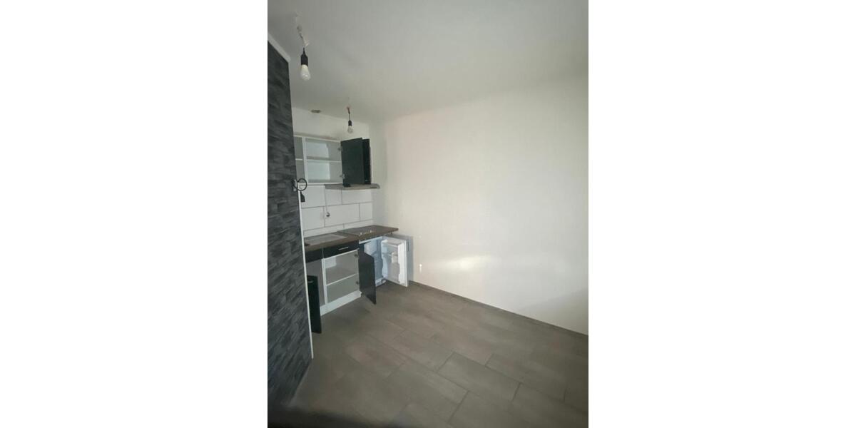 Etagenwohnung Biebertal - 1.5 Zimmer, 30 m&sup2;, 300&euro; | Angebot:25941693