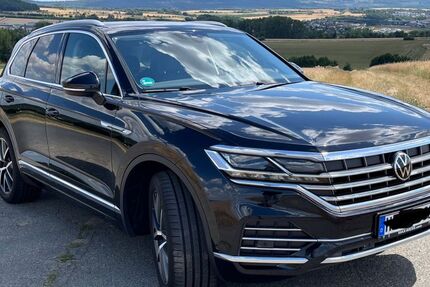VW Touareg 40.500 km 45.400 &euro; Usingen 61250