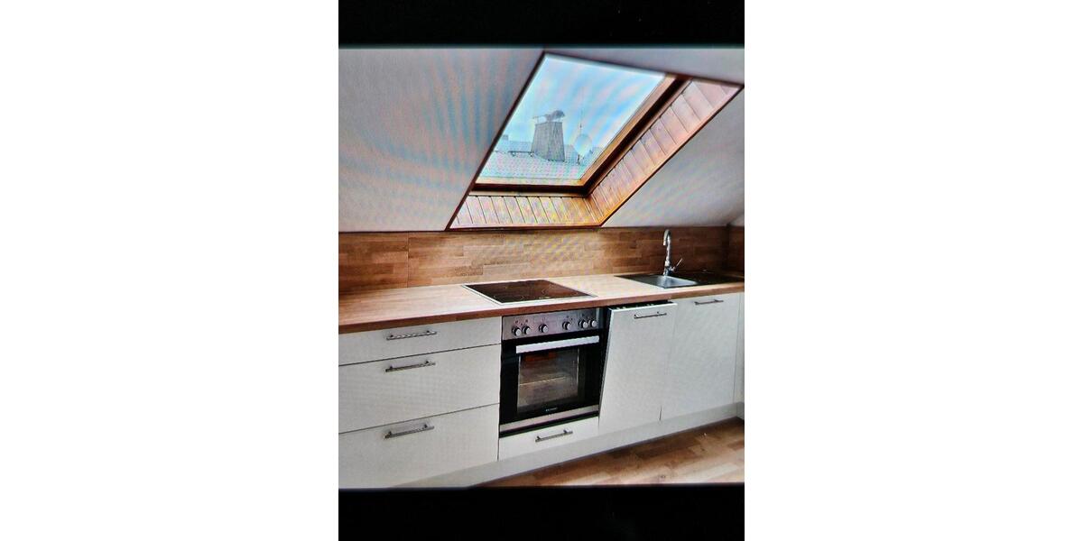 Dachgeschoßwohnung Hungen - 3 Zimmer, 81 m&sup2;, 850&euro; | Angebot:25917386