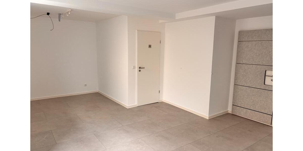 Etagenwohnung Gießen Wieseck - 1 Zimmer, 24 m&sup2;, 350&euro; | Angebot:26033431