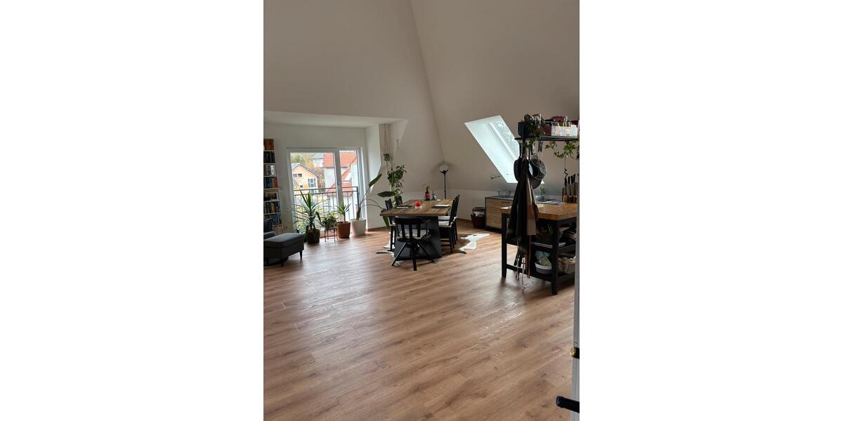 Dachgeschoßwohnung Wettenberg - 3 Zimmer, 90 m&sup2;, 950&euro; | Angebot:25934589