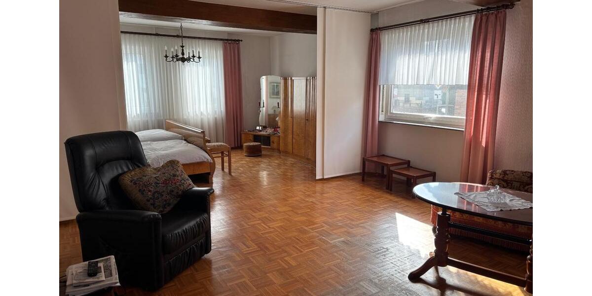 Bauernhaus, Landhaus Ebsdorfergrund - 7 Zimmer, 213 m&sup2;, 390.000&euro; | Angebot:25825407