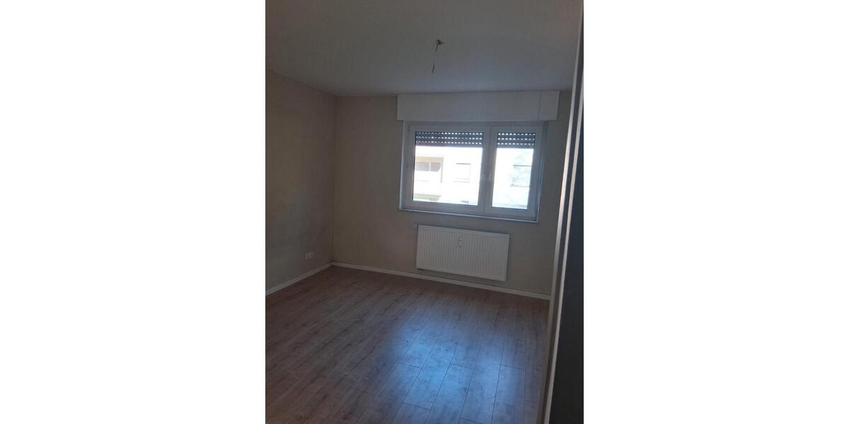 Erdgeschoßwohnung Weilmünster - 4 Zimmer, 93 m&sup2;, 850&euro; | Angebot:26002216