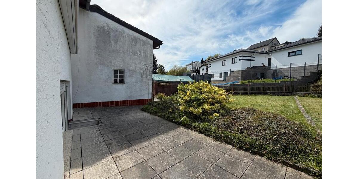 Etagenwohnung Leun - 2 Zimmer, 65 m&sup2;, 490&euro; | Angebot:26679018