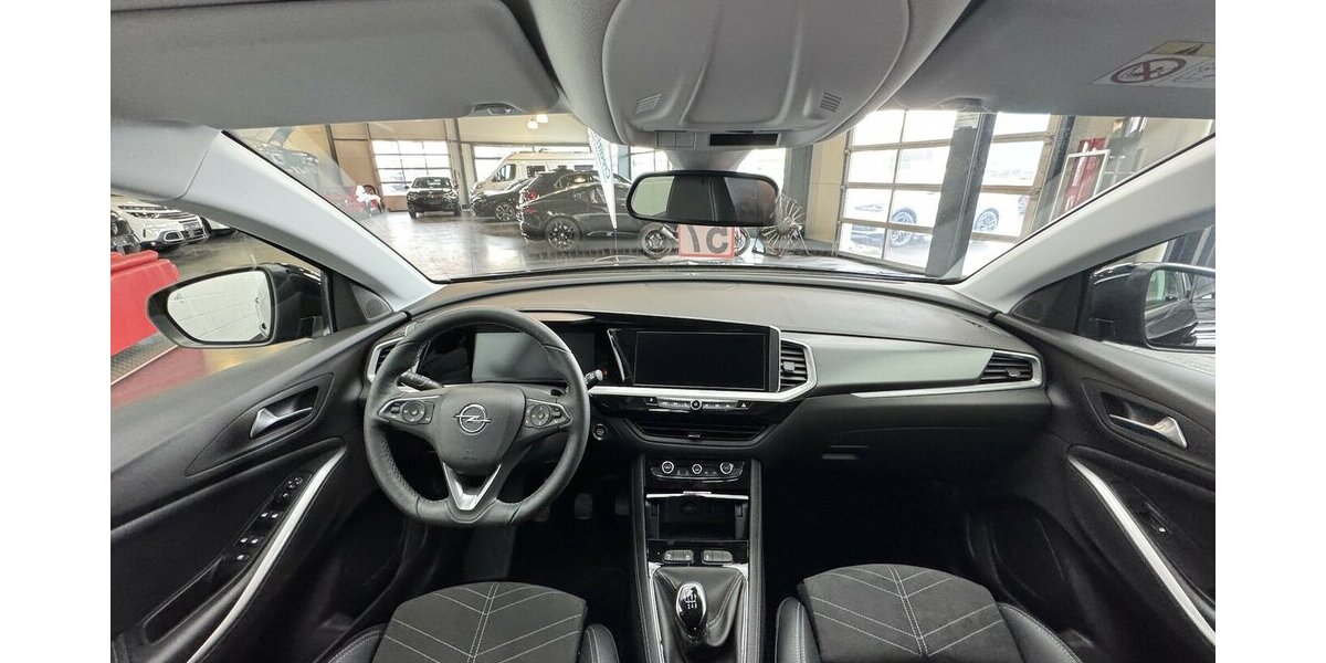 Opel Grandland Elegance 1.2 Turbo LED Winterpaket 9.700 km 20.280 &euro; Lich 35423