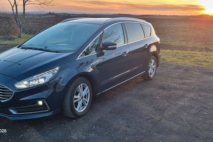 Ford S-Max 188.000 km 14.990 &euro; Mücke 35325