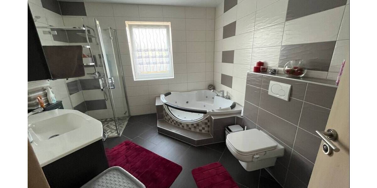 Einfamilienhaus Mittenaar Ballersbach - 7 Zimmer, 170 m&sup2;, 545.000&euro; | Angebot:25969389