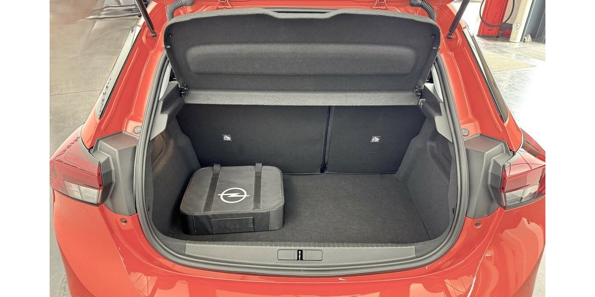 Opel Corsa e Elegance 1.Hand 136 50 kWh Sitzhzg 45.999 km 14.870 &euro; Lich 35423