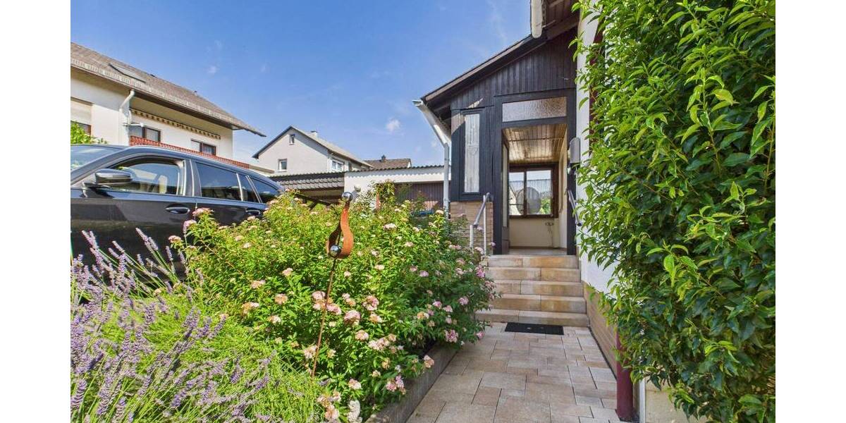 Mehrfamilienhaus, Wohnhaus Ehringshausen Dillheim - 6 Zimmer, 164 m&sup2;, 298.000&euro; | Angebot:25780714